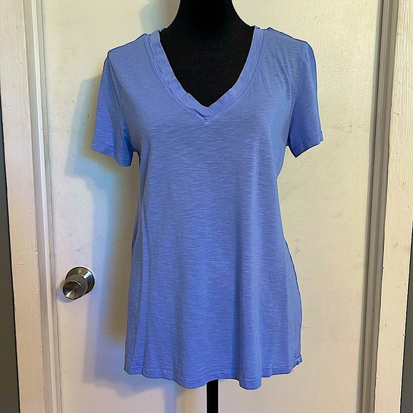 Maurices Tops - NWOT Maurices 24/7 Dawson V Neck Tee in Eiffel Blue. Size Small